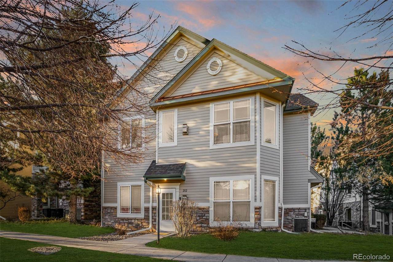 8338 Independence Circle - Photo 1