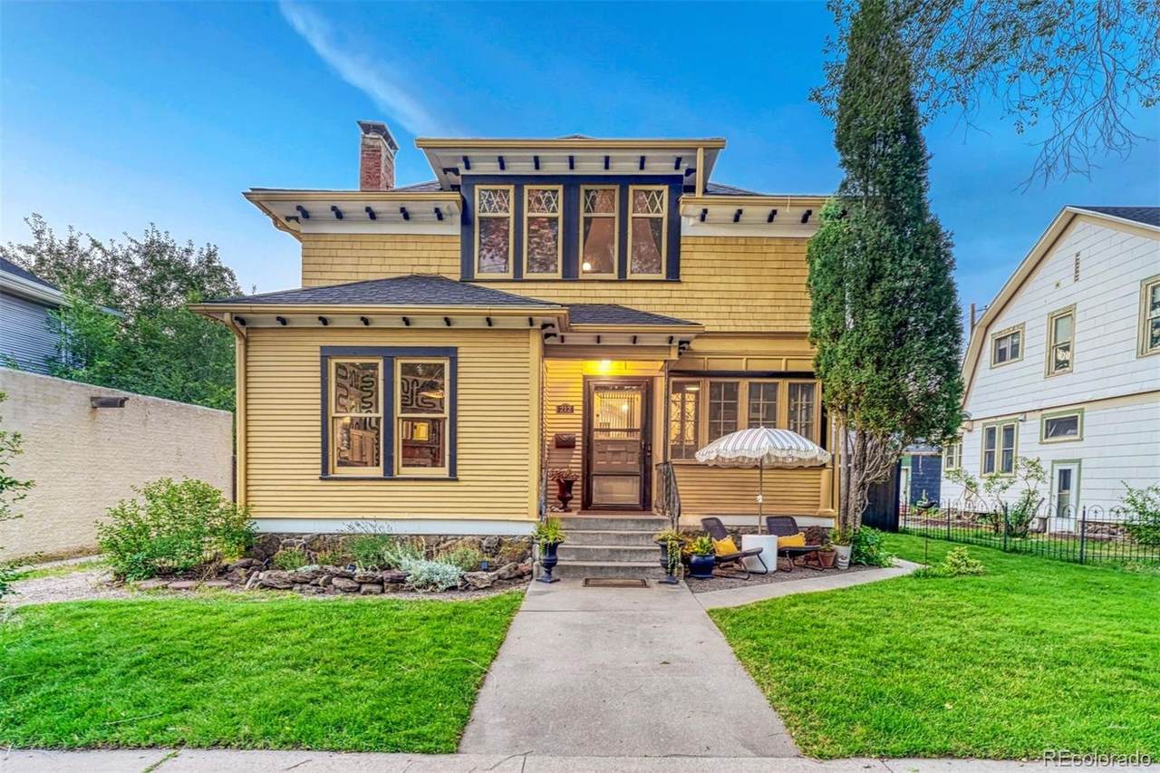 212 Del Norte Street - Photo 1