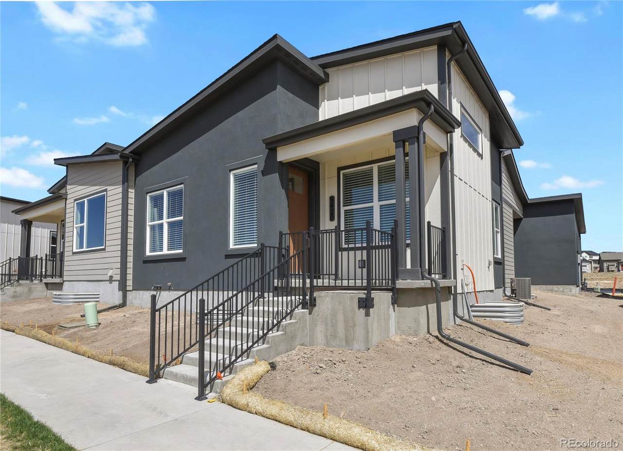 9420 Roseate View - Photo 1