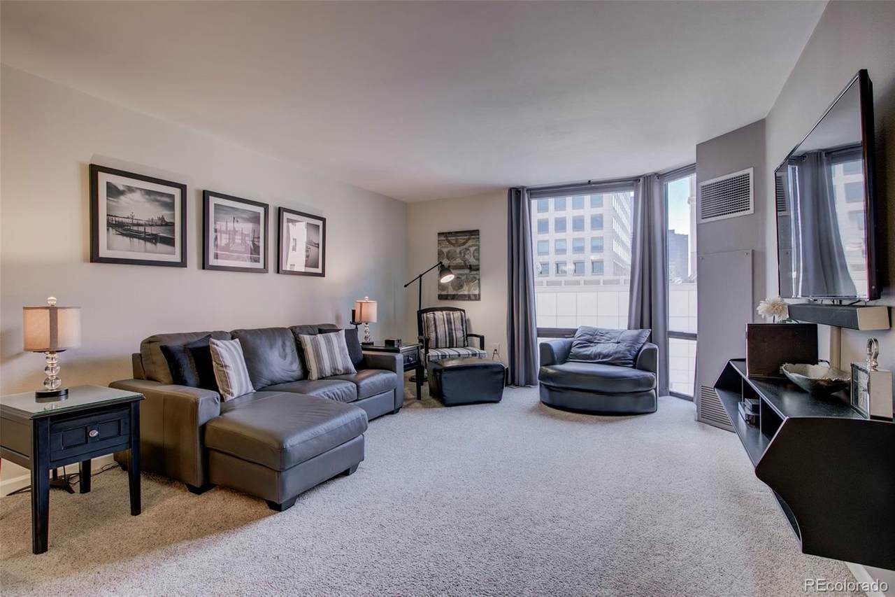 1625 Larimer Street - Photo 1