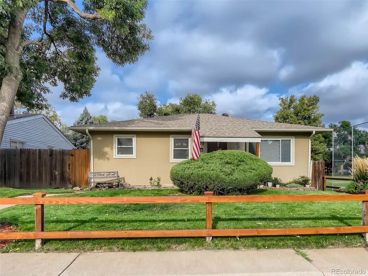 2975 Pennsylvania Street - Photo 1