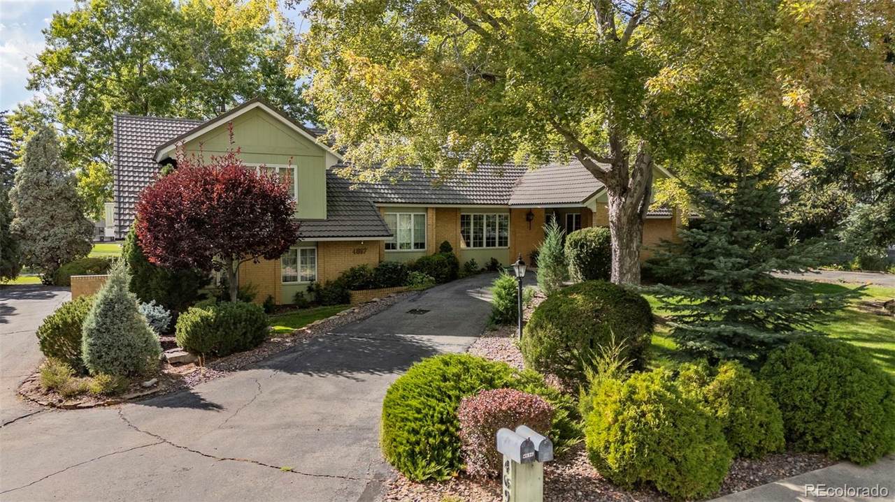 4697 Tanglewood Trail - Photo 1