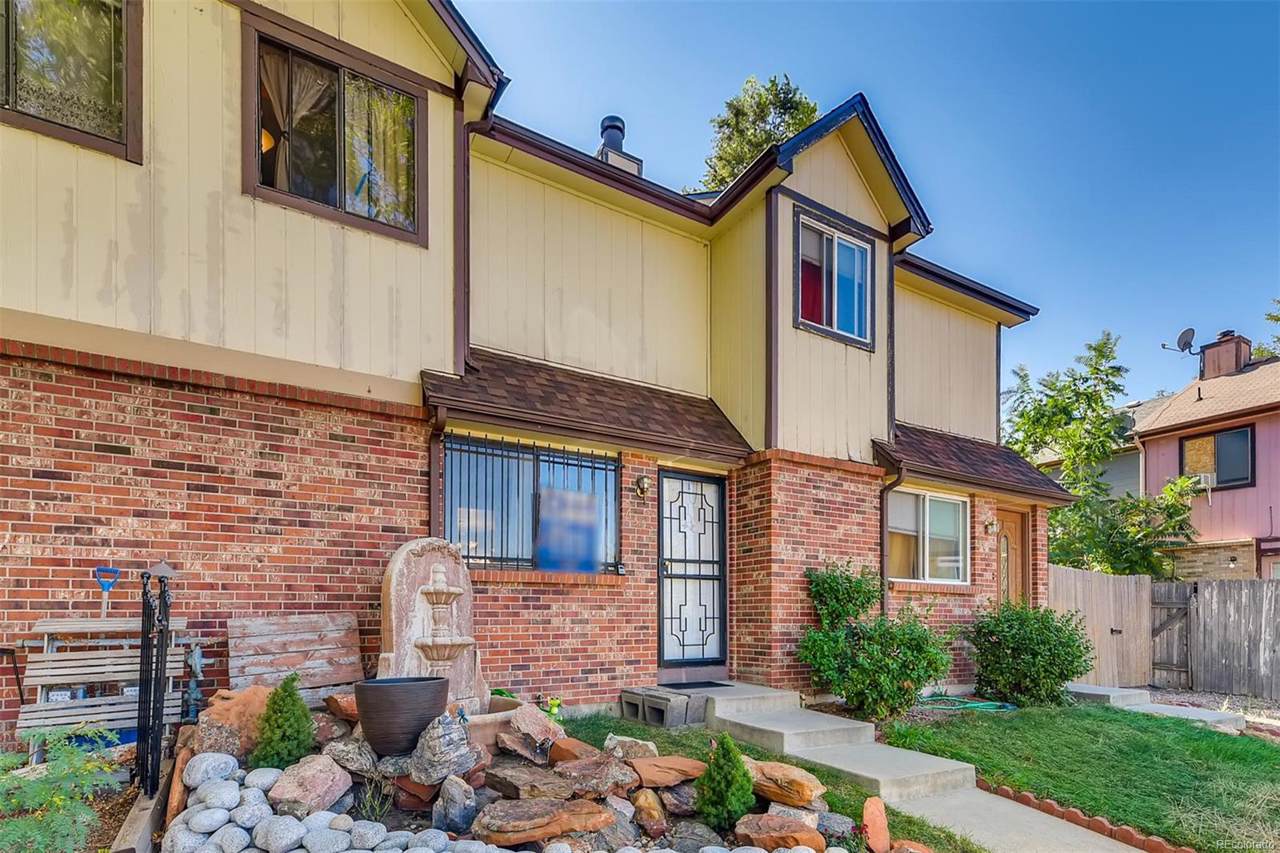6352 63rd Avenue - Photo 1