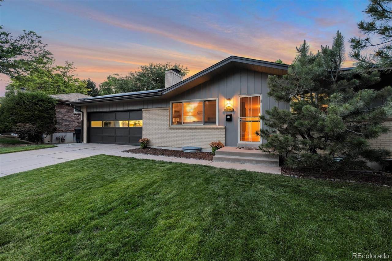 6705 Harvard Avenue - Photo 1