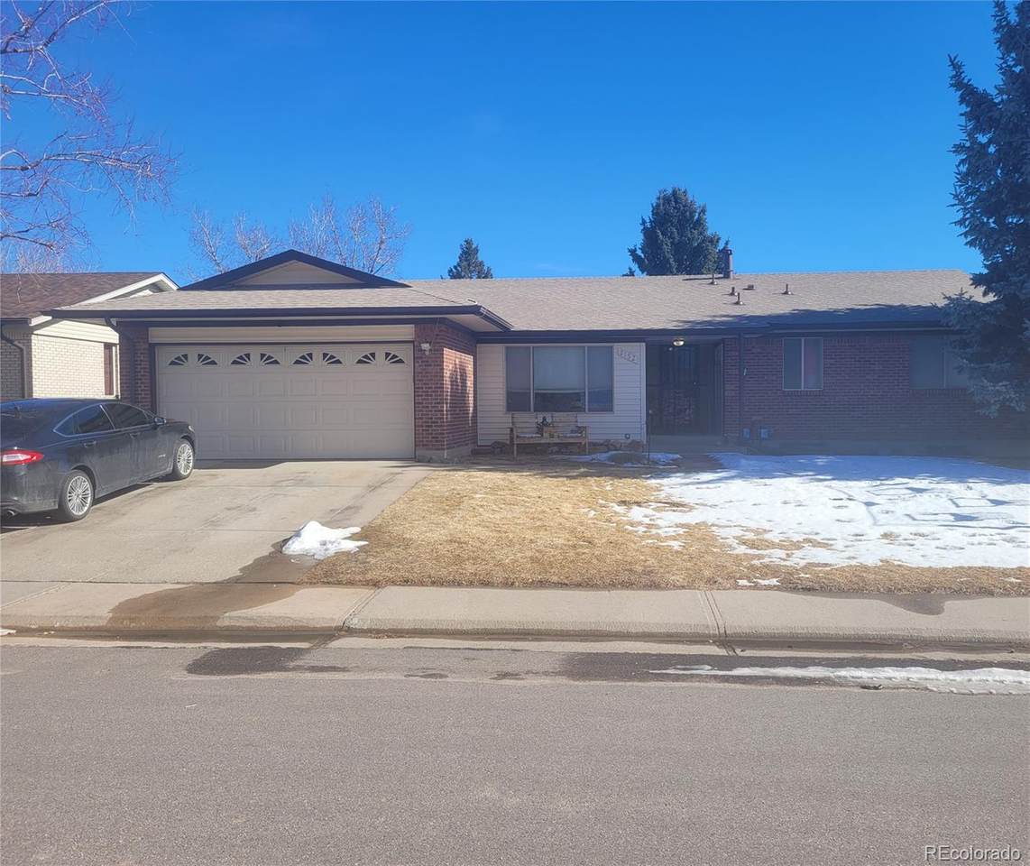 2152 Yank Way - Photo 1