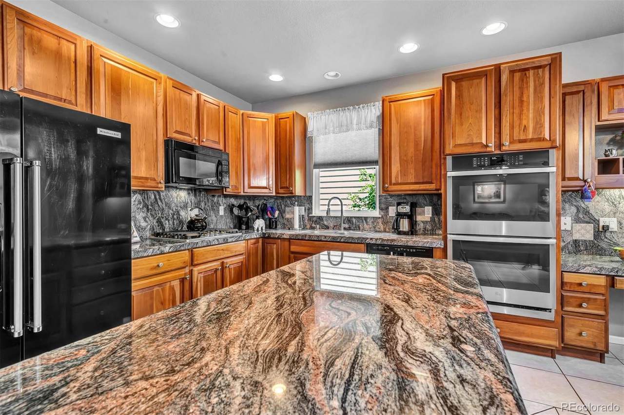 13902 Detroit Street - Photo 1