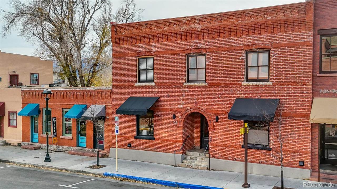 129 Sackett Avenue - Photo 1