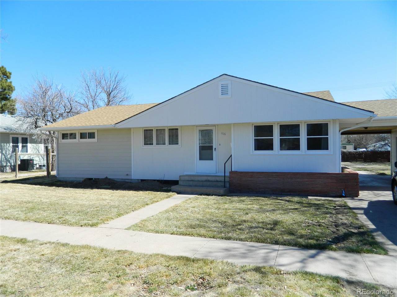 466 Birch Avenue - Photo 1