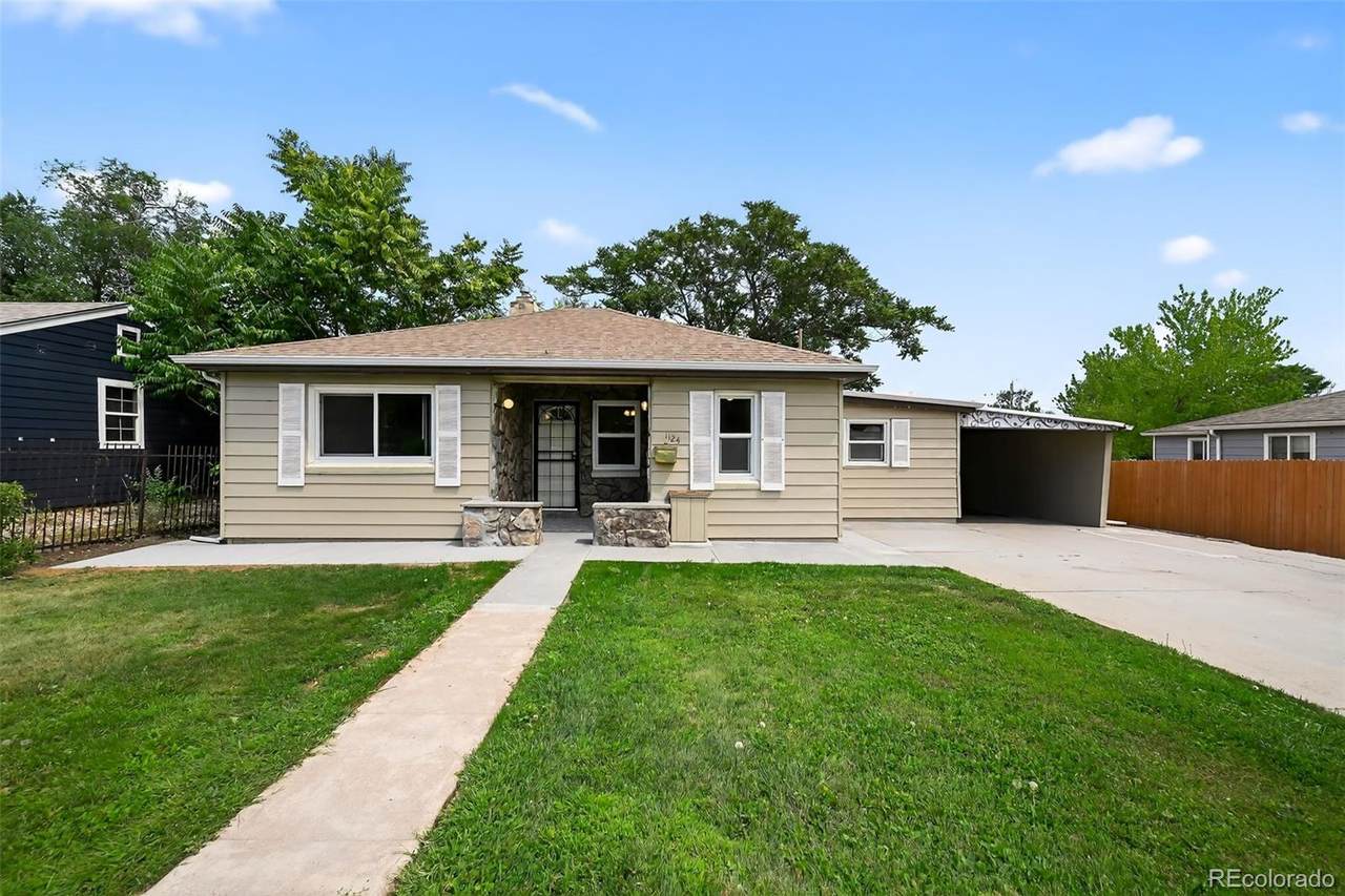 1124 Perry Street - Photo 1