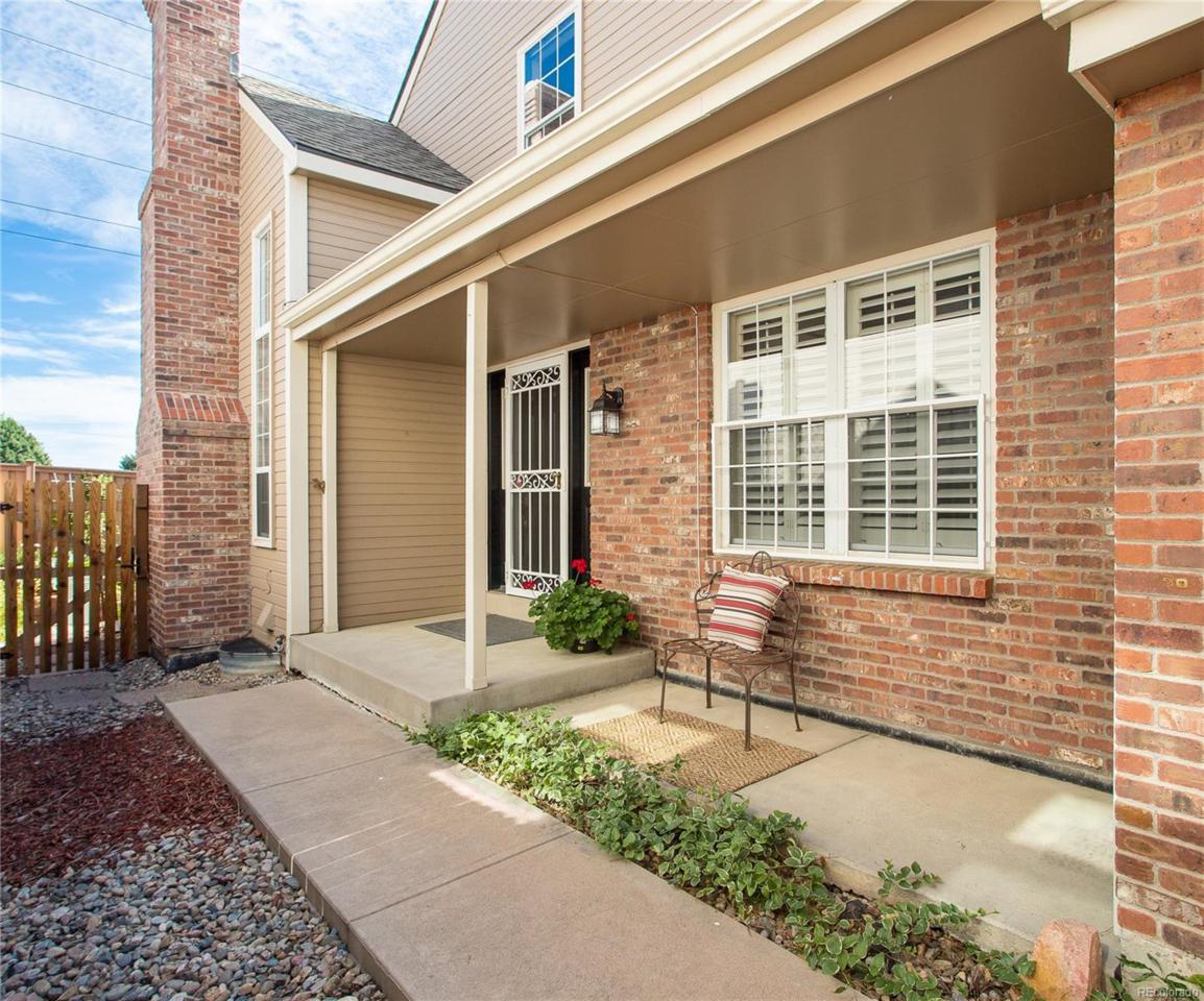 5713 Irish Place - Photo 1