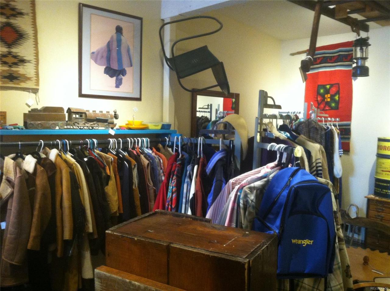 301 Main - Photo 1
