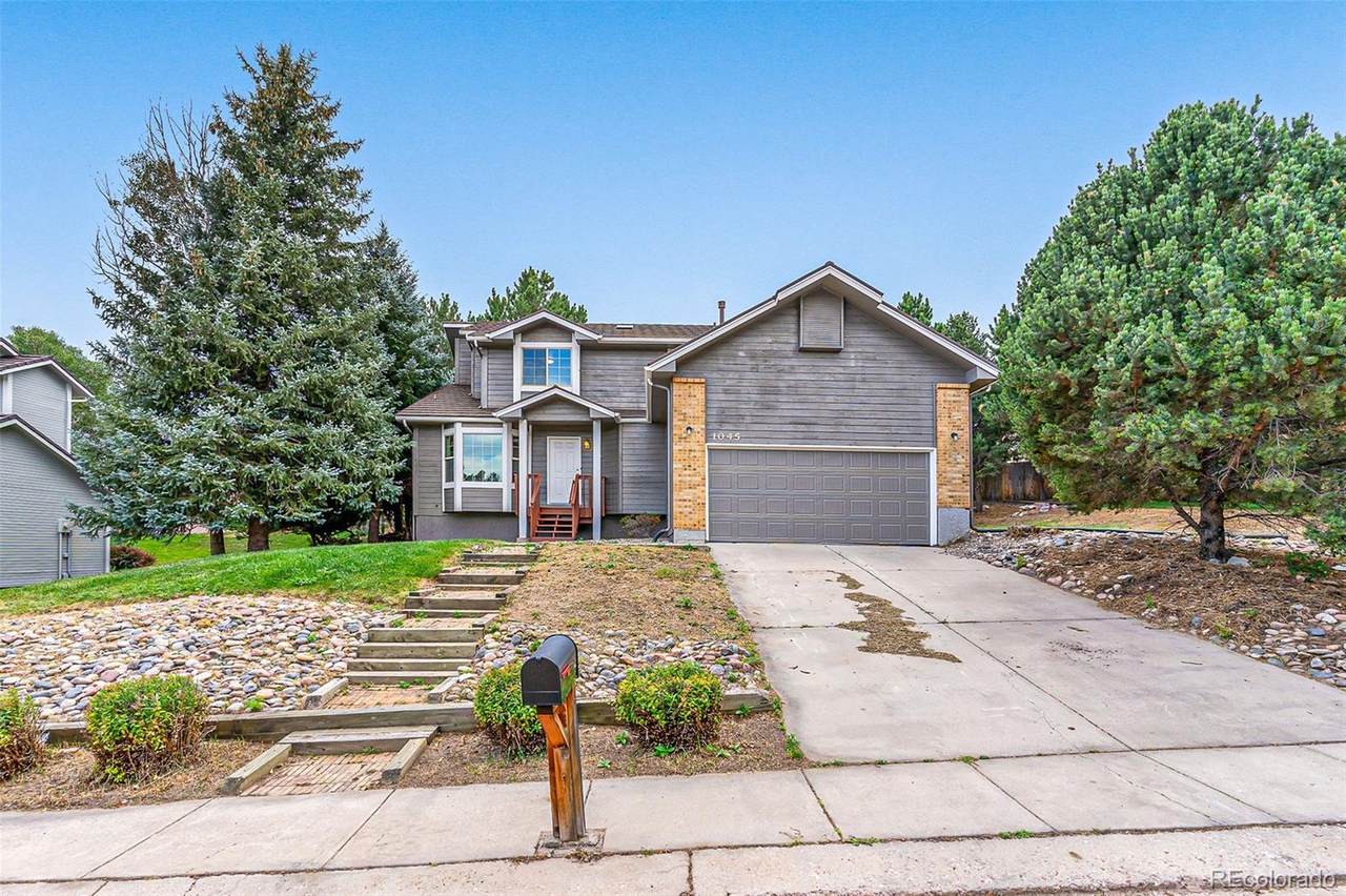 1045 Hunters Ridge Drive - Photo 1