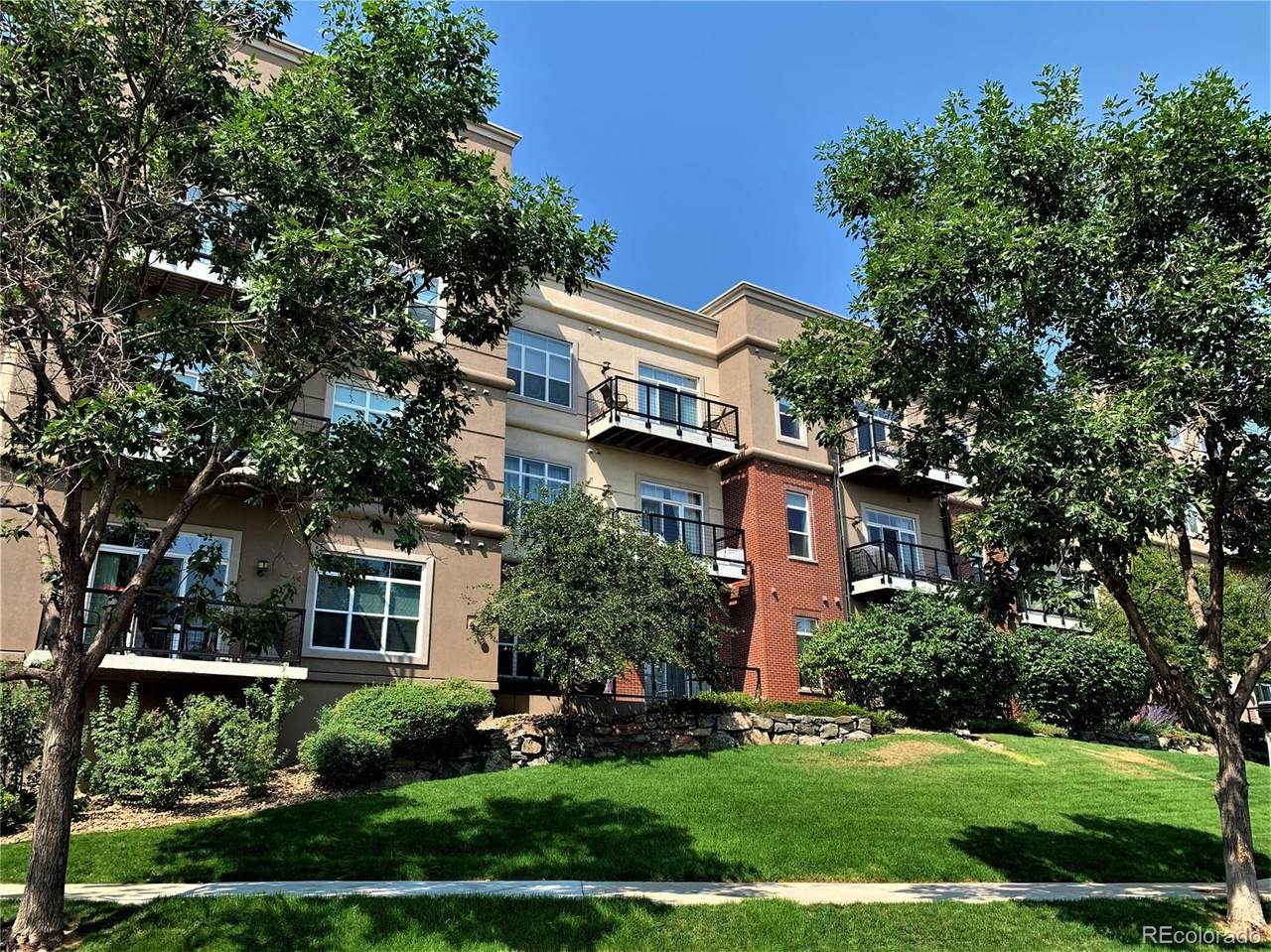 5677 Park Place - Photo 1
