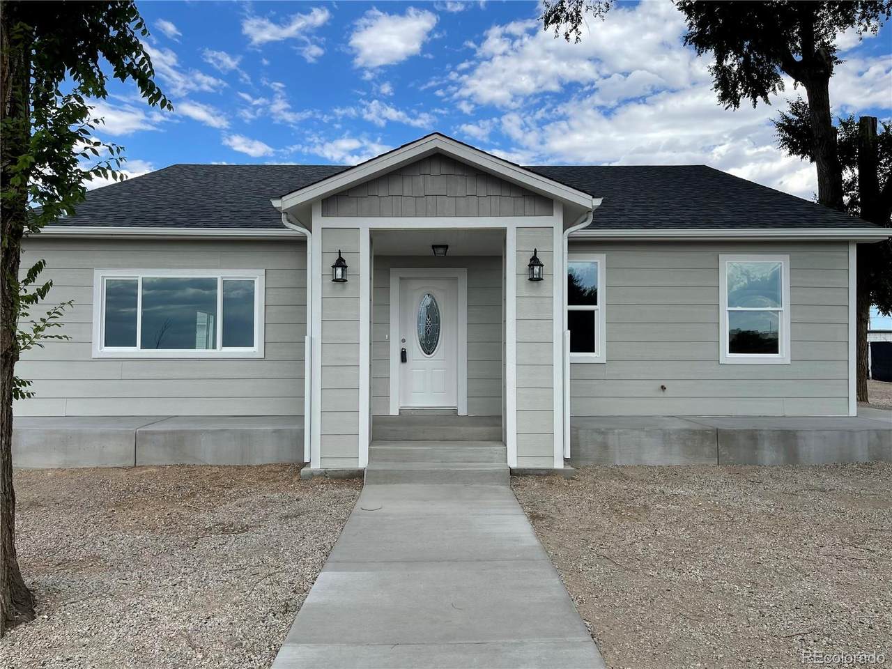 1018 Delta Street - Photo 1