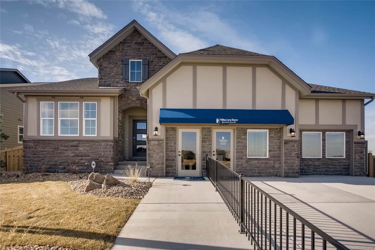 5423 Alberta Falls Street - Photo 1