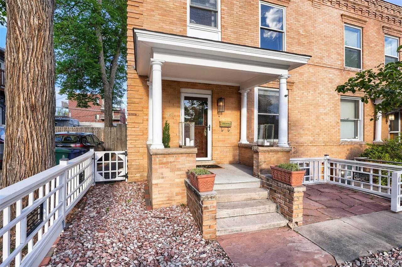 10 Lincoln Street - Photo 1