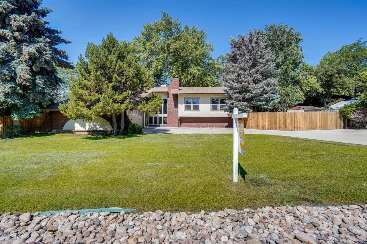 7325 Flower Street - Photo 1