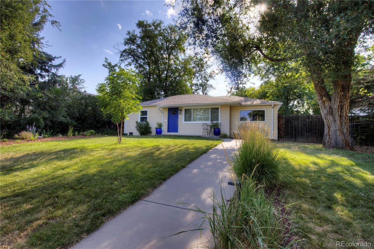 5656 Elmwood Street - Photo 1