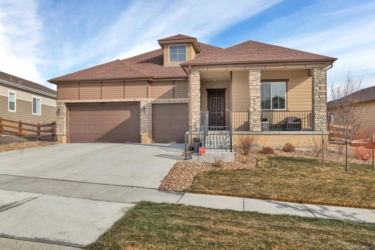 8283 Moss Circle - Photo 1