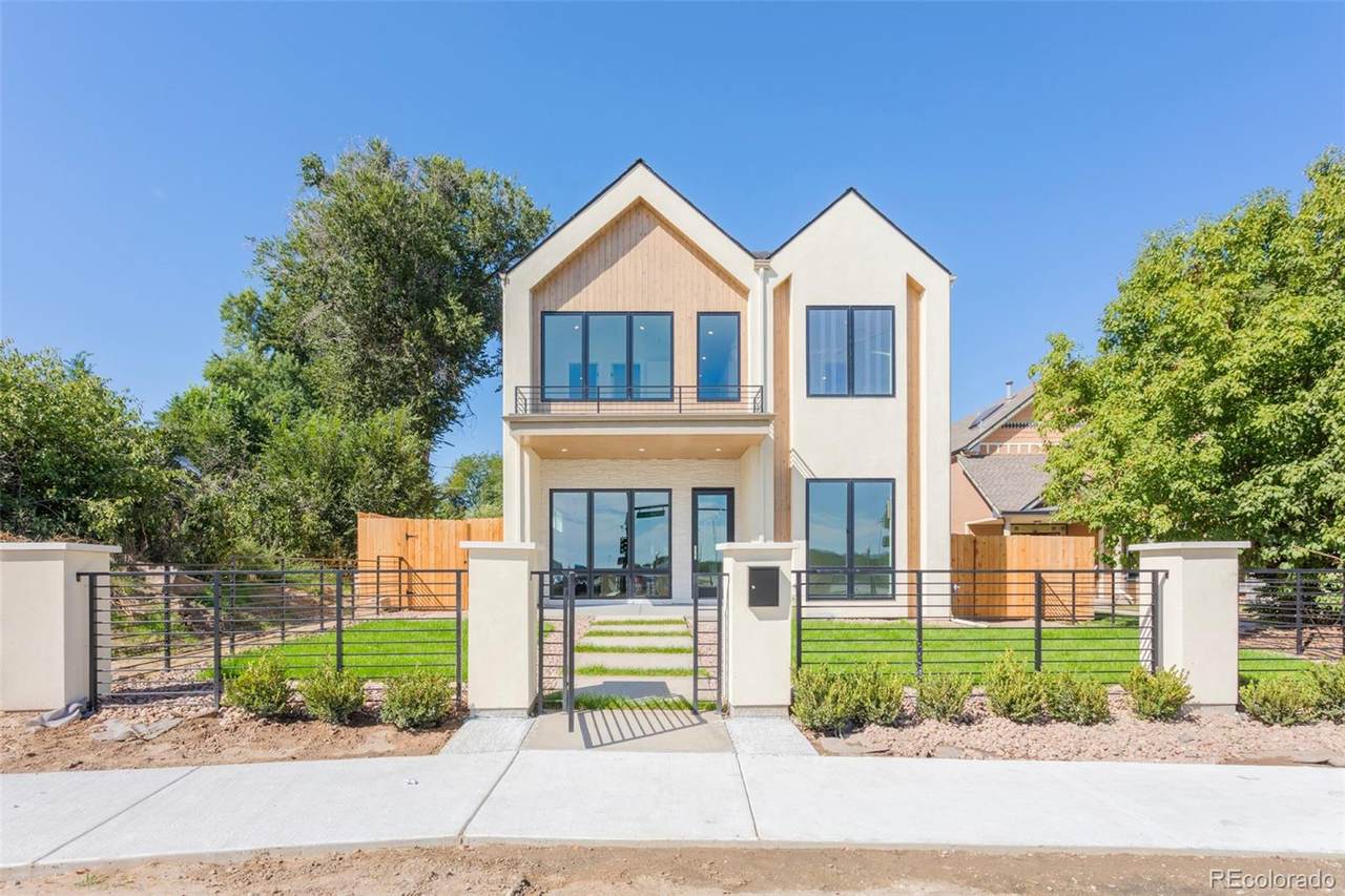 1615 Franklin Street - Photo 1