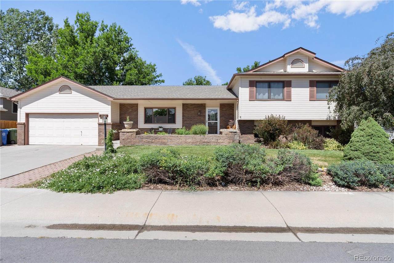 2629 Redbud Drive - Photo 1