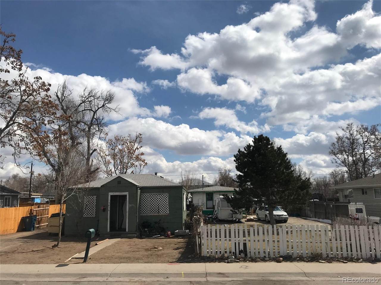5856 Oneida Street - Photo 1