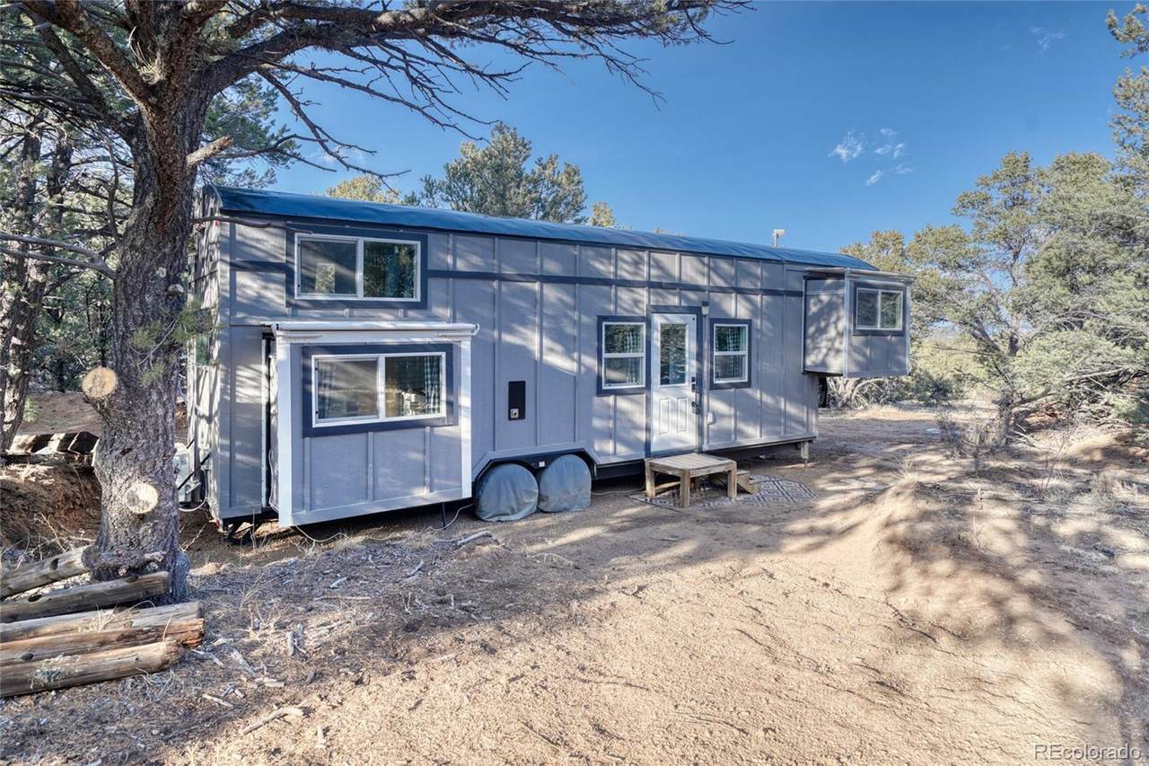 1888 6th Tri - Photo 1