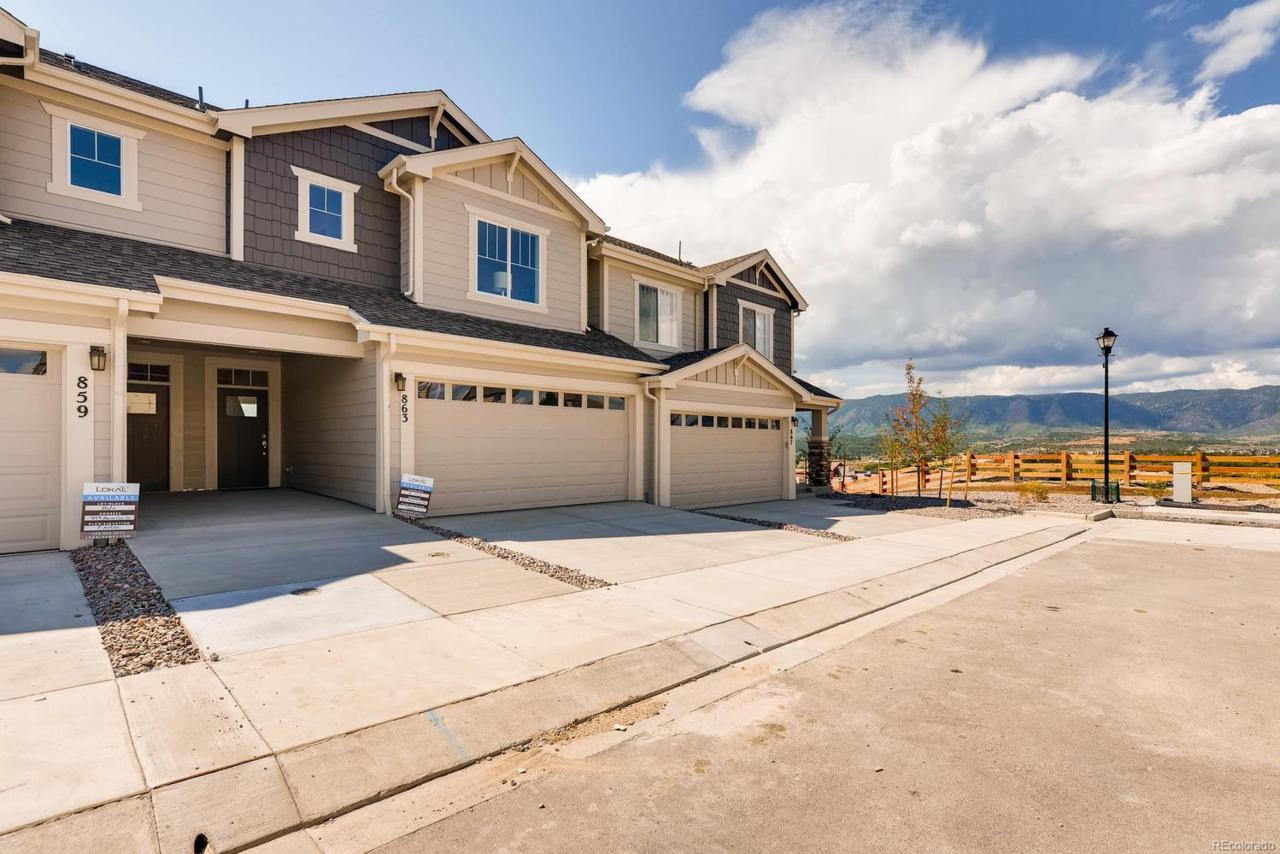 839 Marine Corps Drive - Photo 1