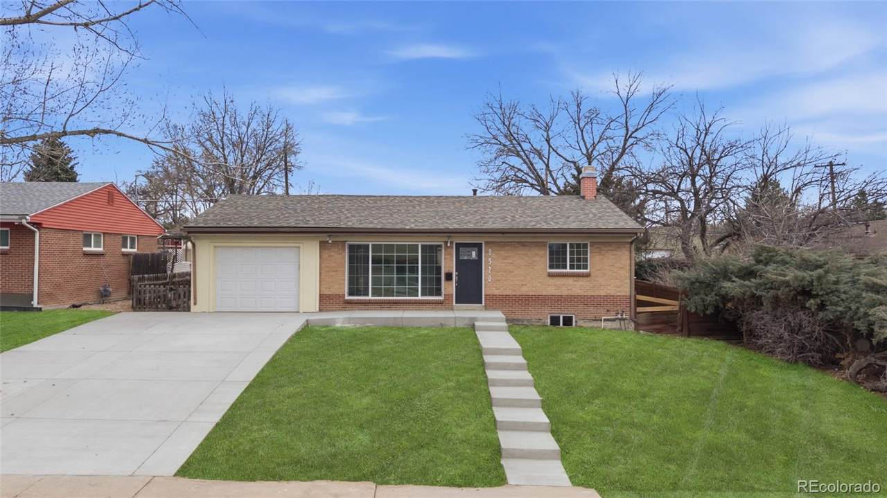 8520 Cherry Lane - Photo 1
