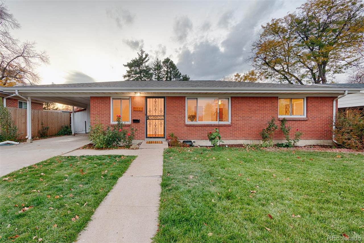 2551 Perry Street - Photo 1