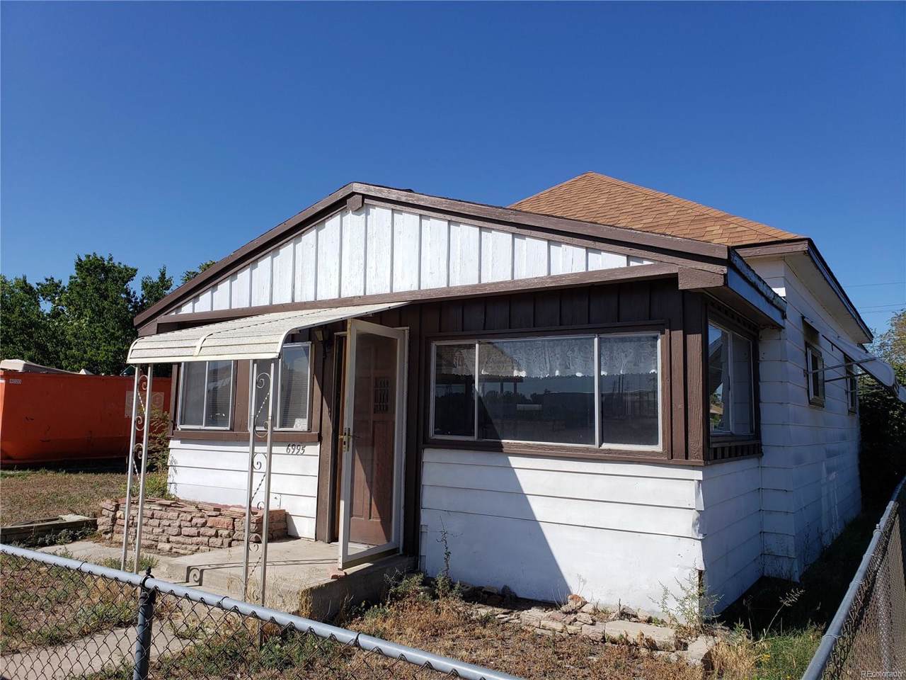 6995 Dahlia Street - Photo 1