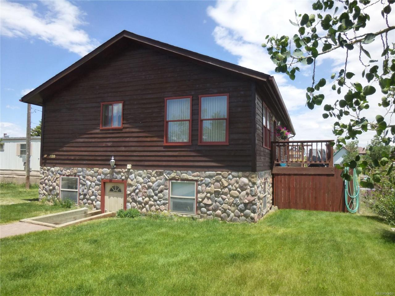 520 Hathaway - Photo 1