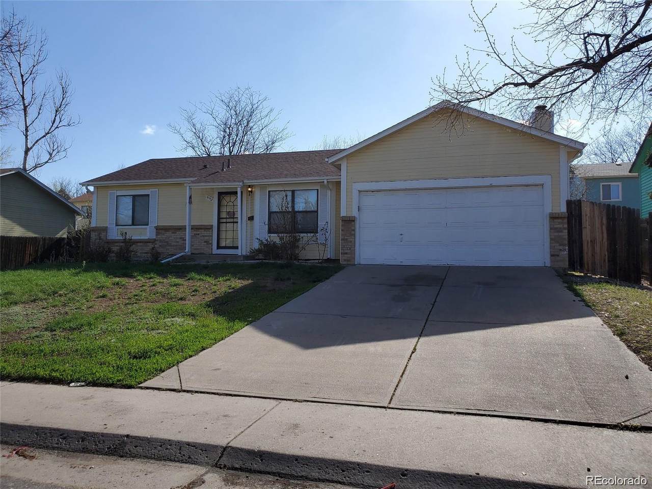 992 Nome Street - Photo 1