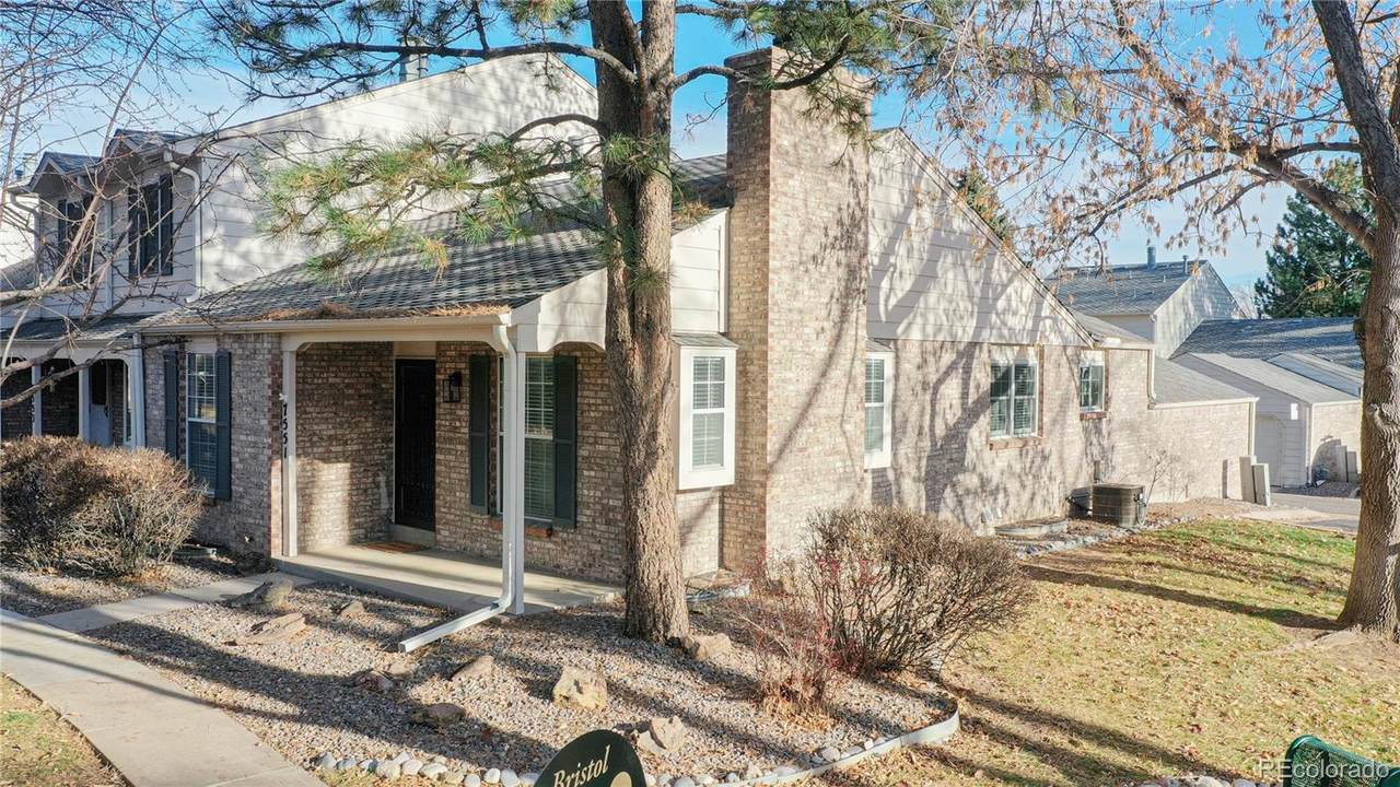 7551 Cove Circle - Photo 1