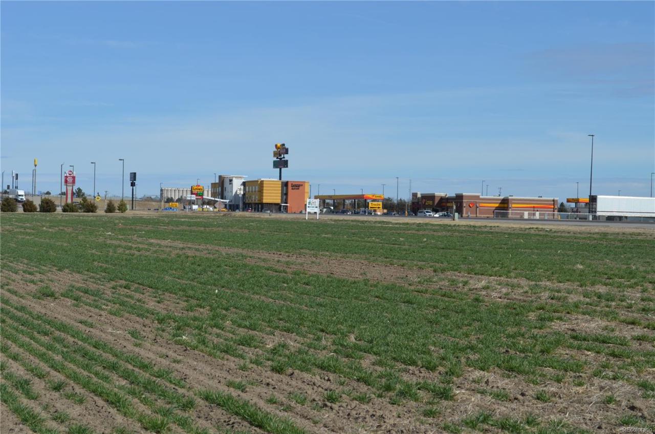 Hwy 385 - Photo 1