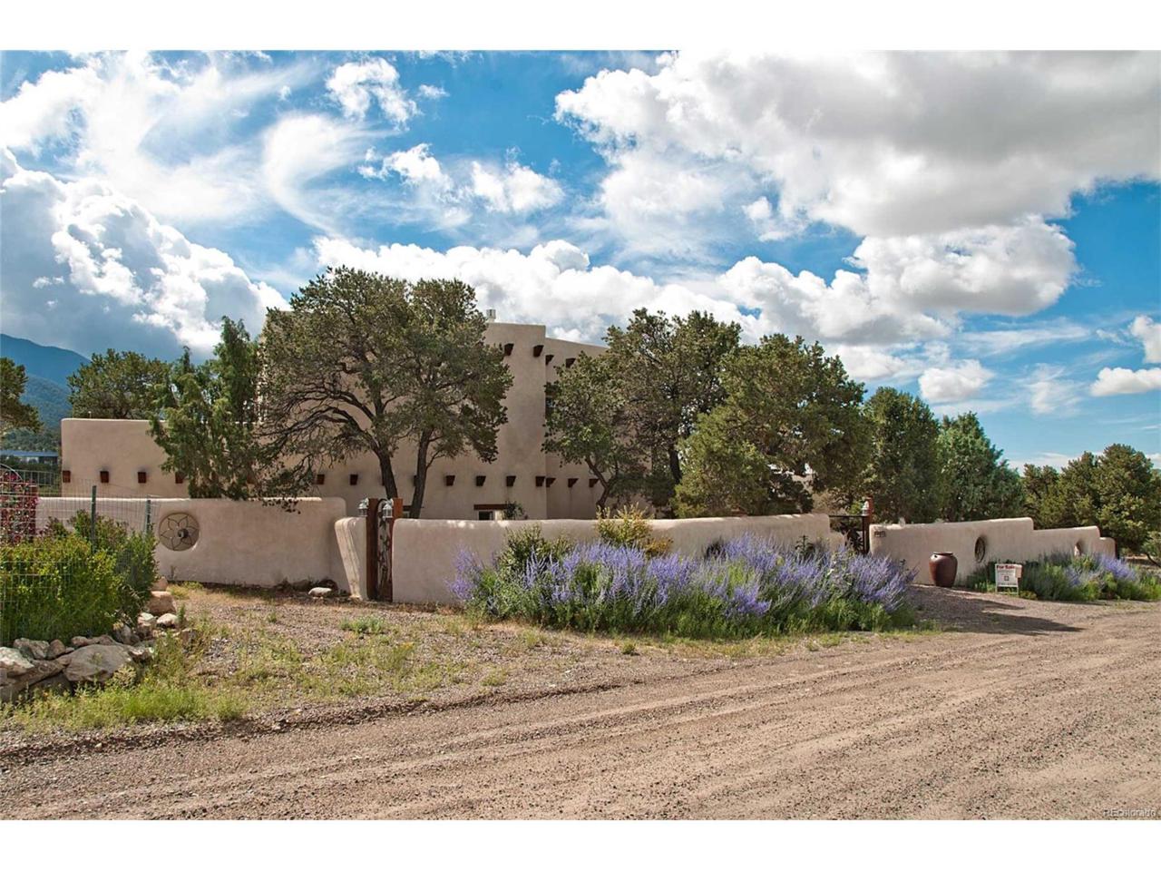 1967 Rockyview Way - Photo 1