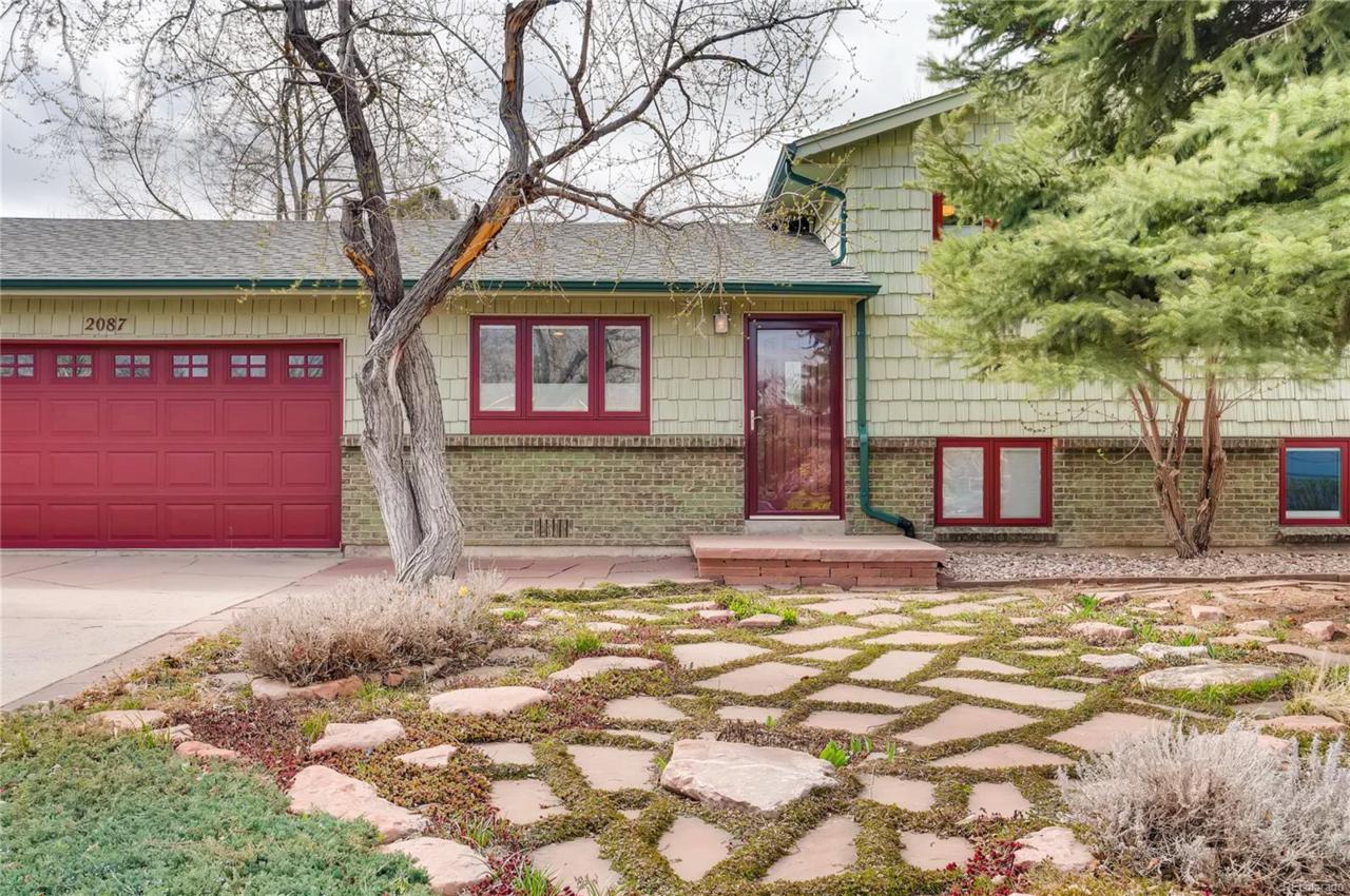 2087 Olathe Street - Photo 1