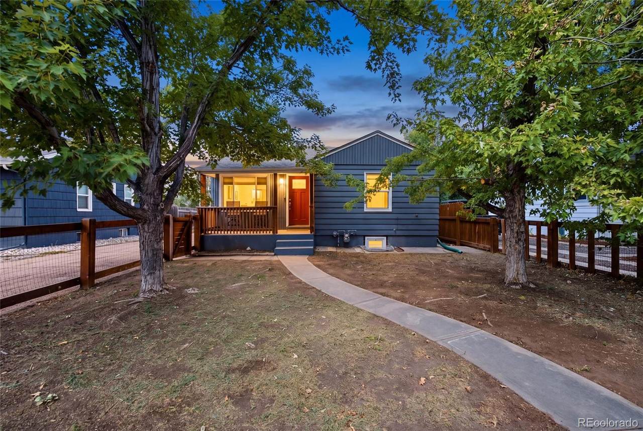 4651 Washington Street - Photo 1