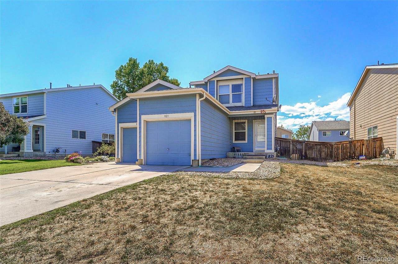 821 Mockingbird Street - Photo 1