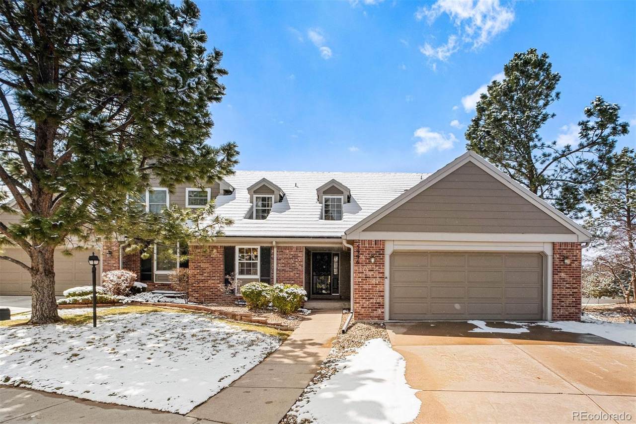 5996 Briarwood Circle - Photo 1