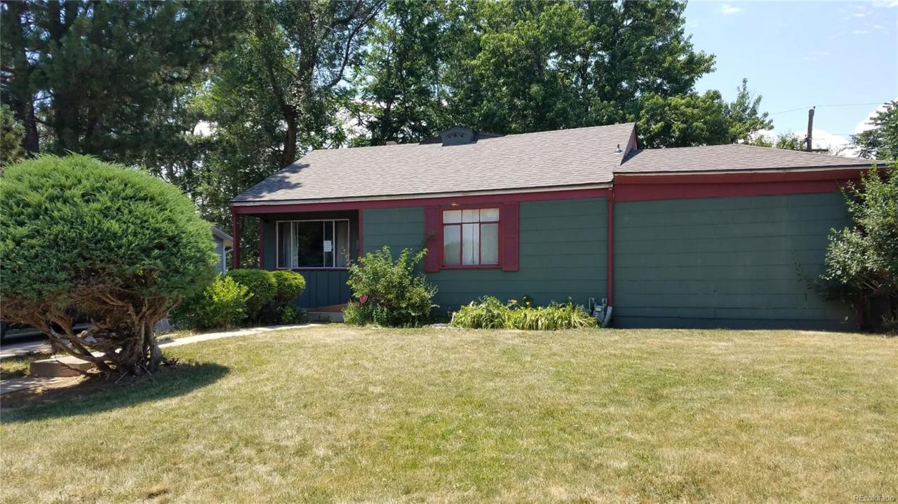 1615 Yates Street - Photo 1