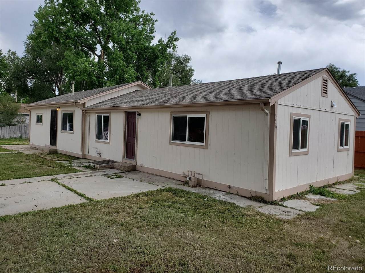 550 Meade Street - Photo 1