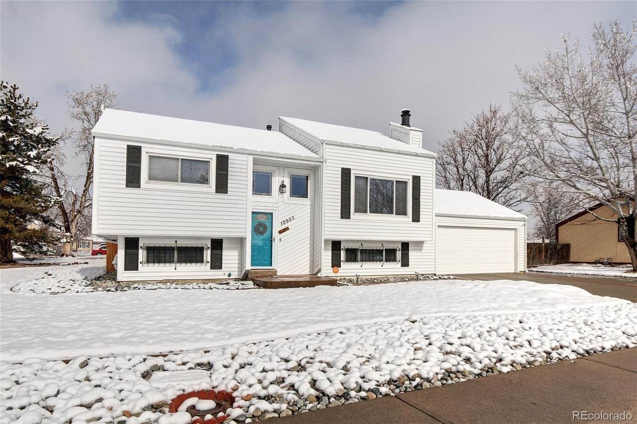 10903 Albion Drive - Photo 1