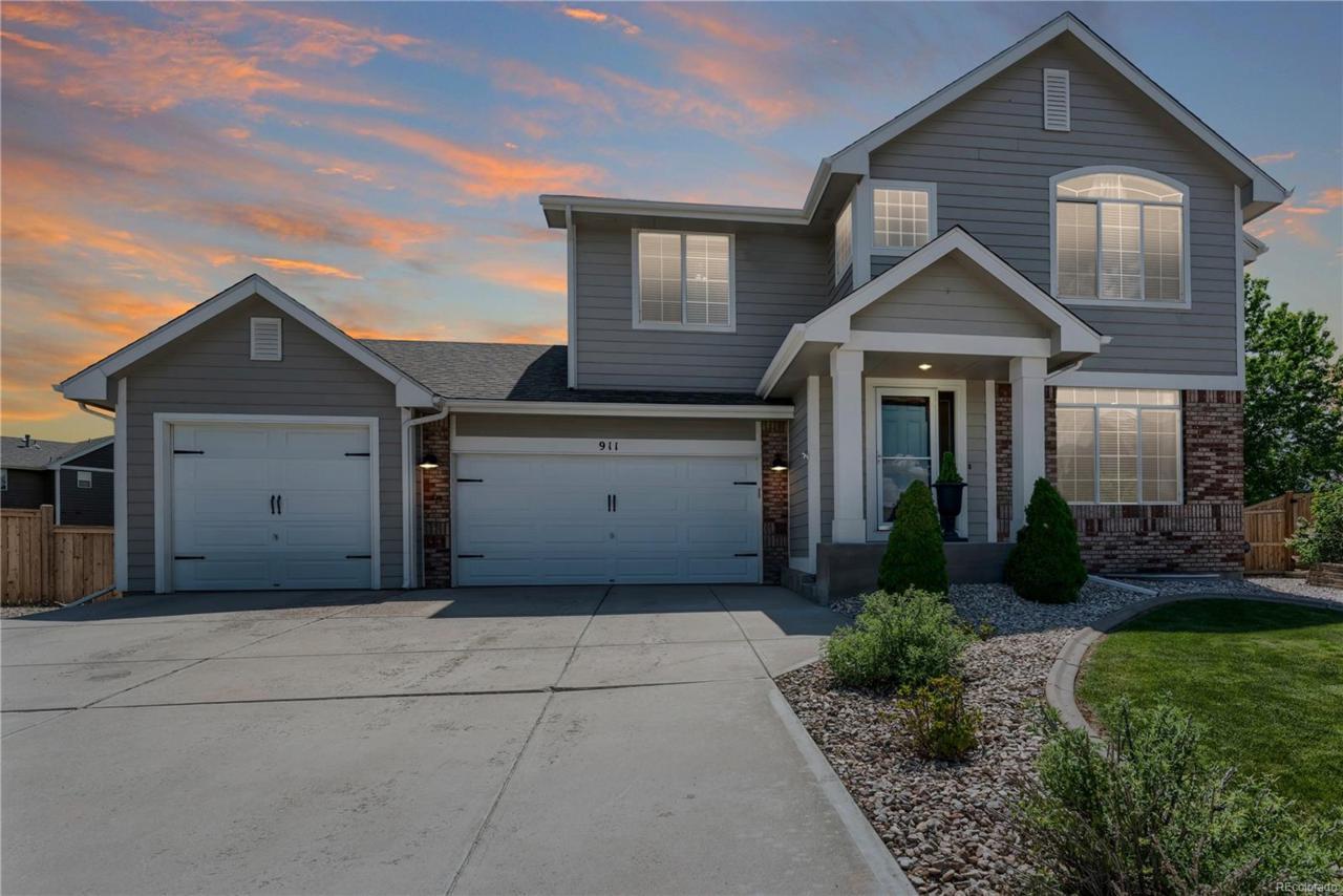 911 Foxtail Court - Photo 1