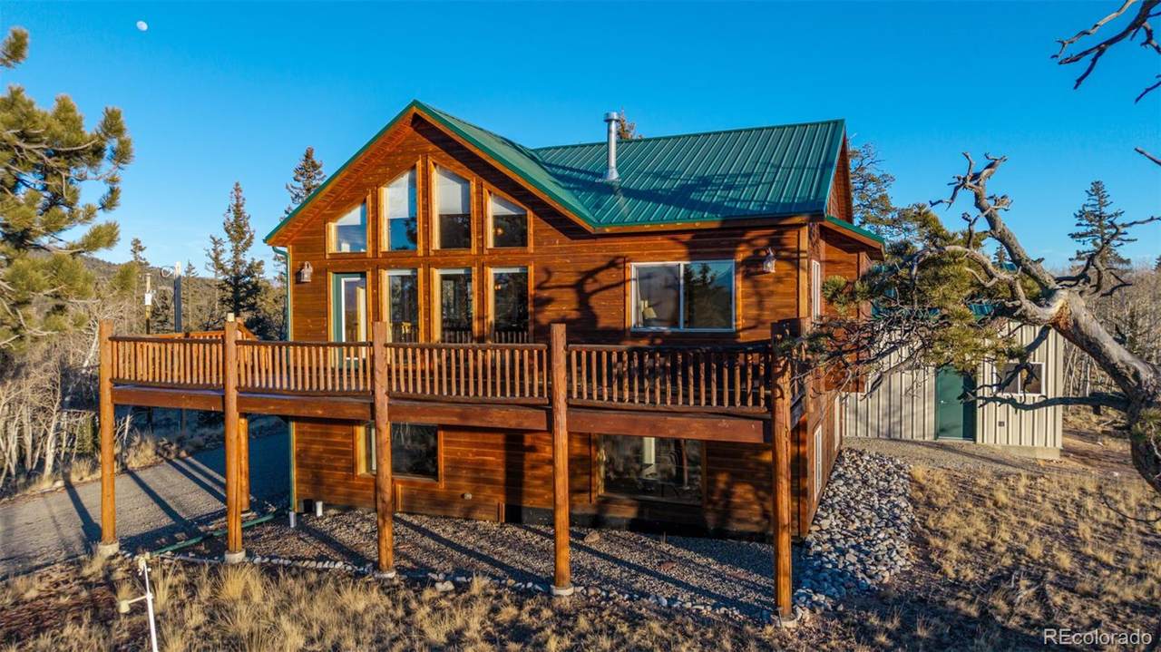 270 Piaute Way - Photo 1