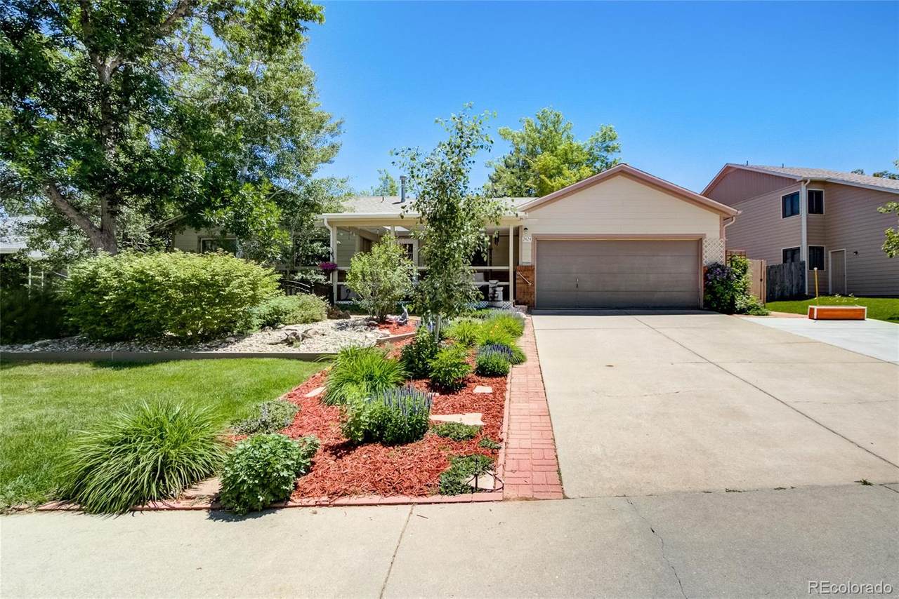 2424 Yorkshire Street - Photo 1