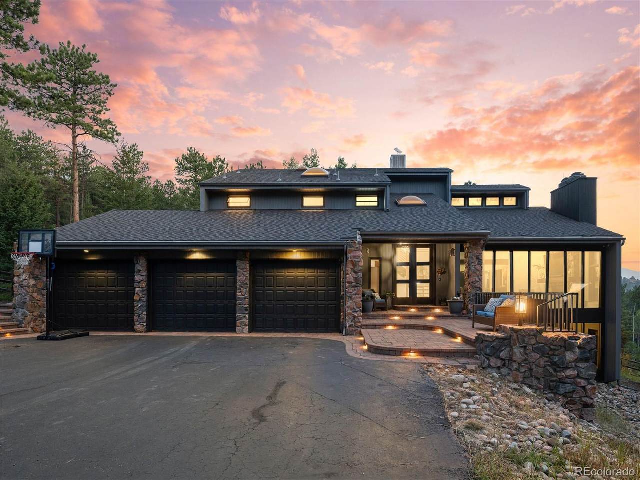 571 Sundown Lane - Photo 1