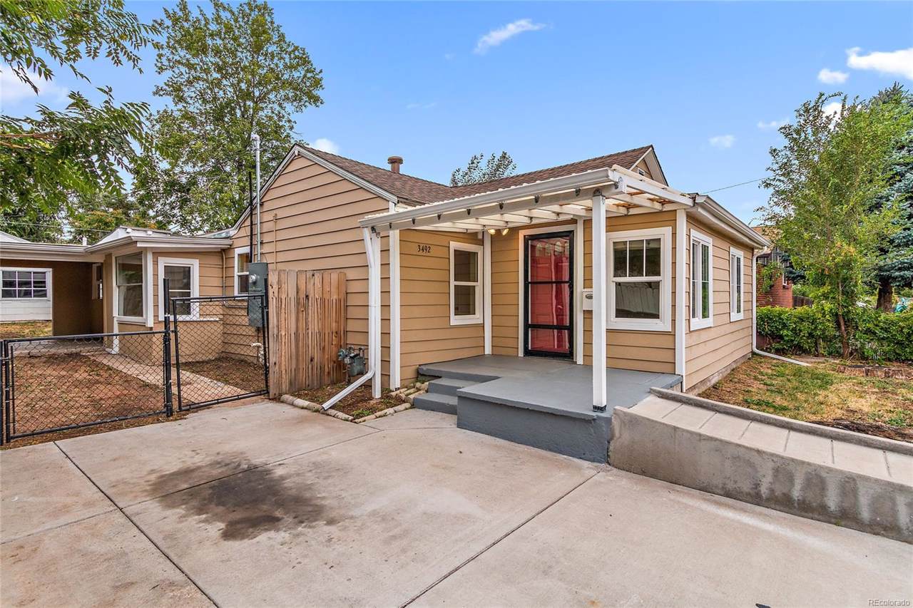 3492 Center Avenue - Photo 1