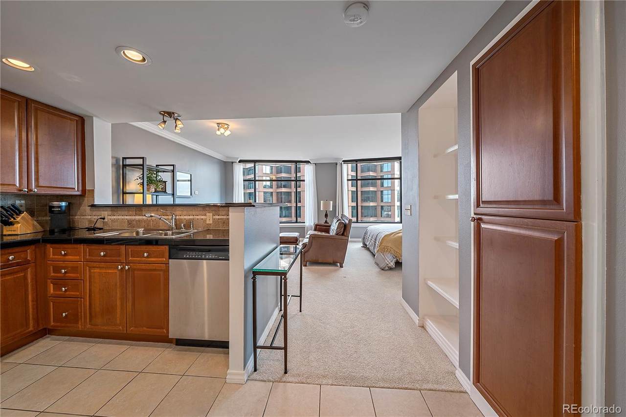 8100 Union Avenue - Photo 1