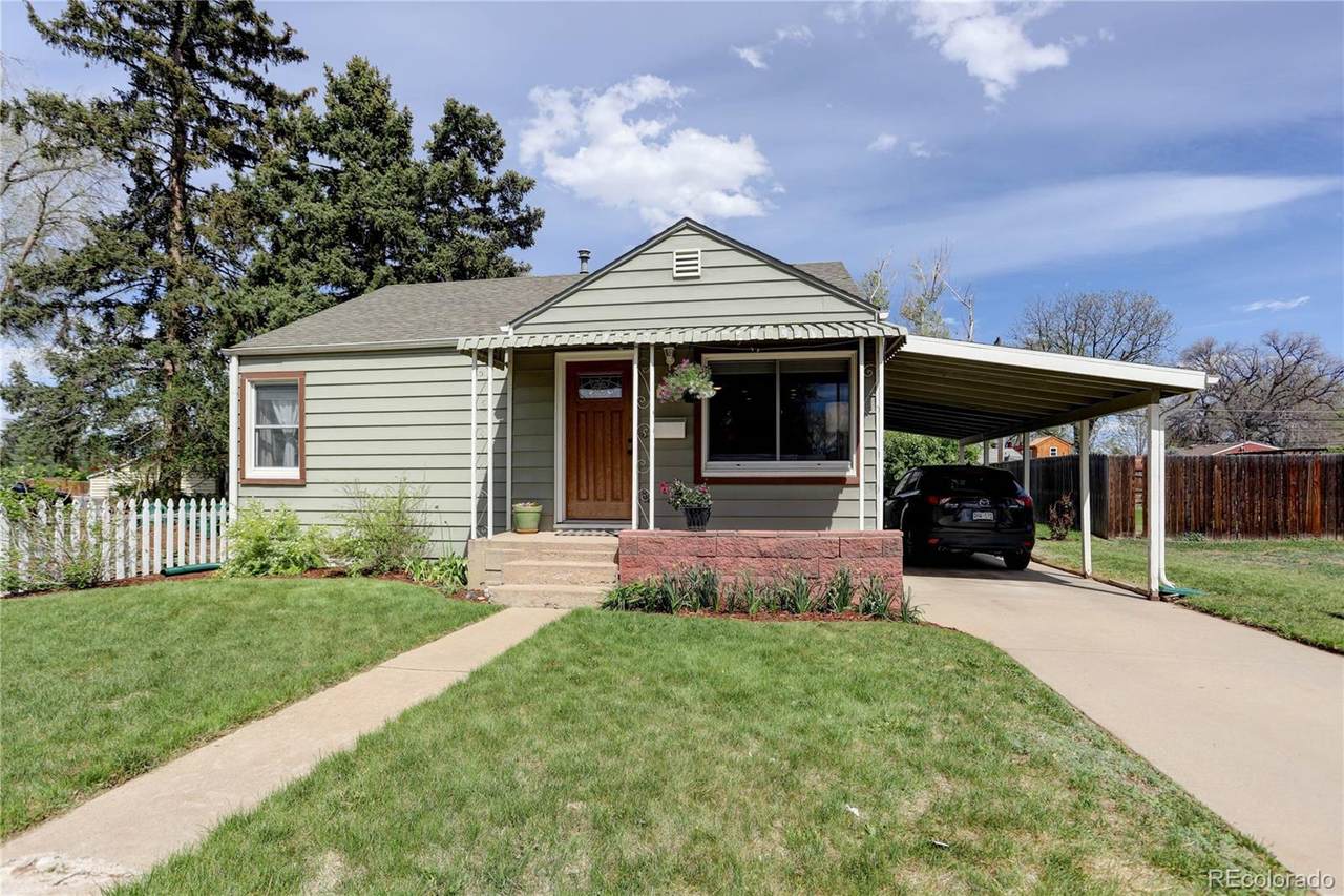 4840 Logan Street - Photo 1